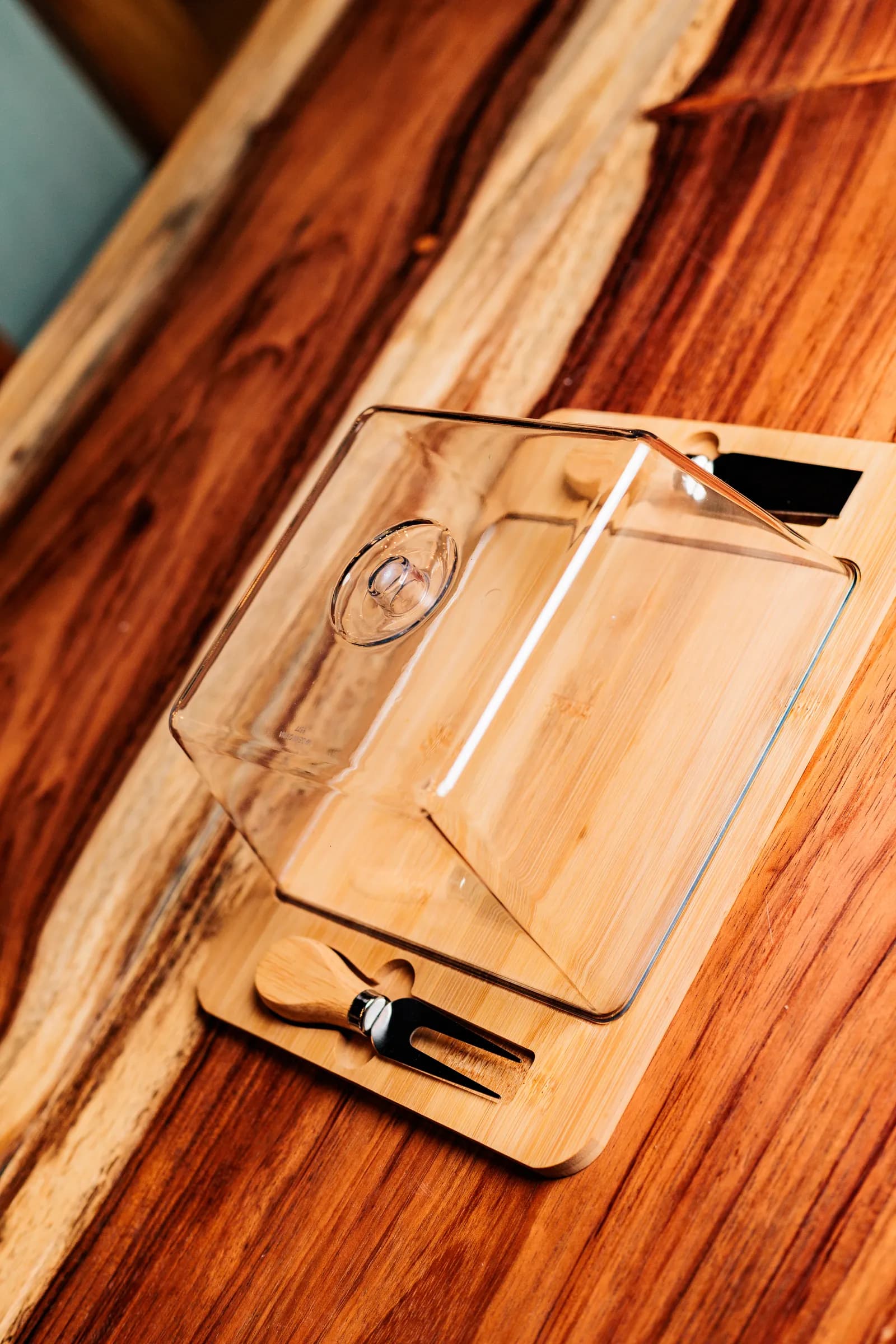 PORTA FRIOS DE BAMBOO COM TAMPA — imagem 4 de 4