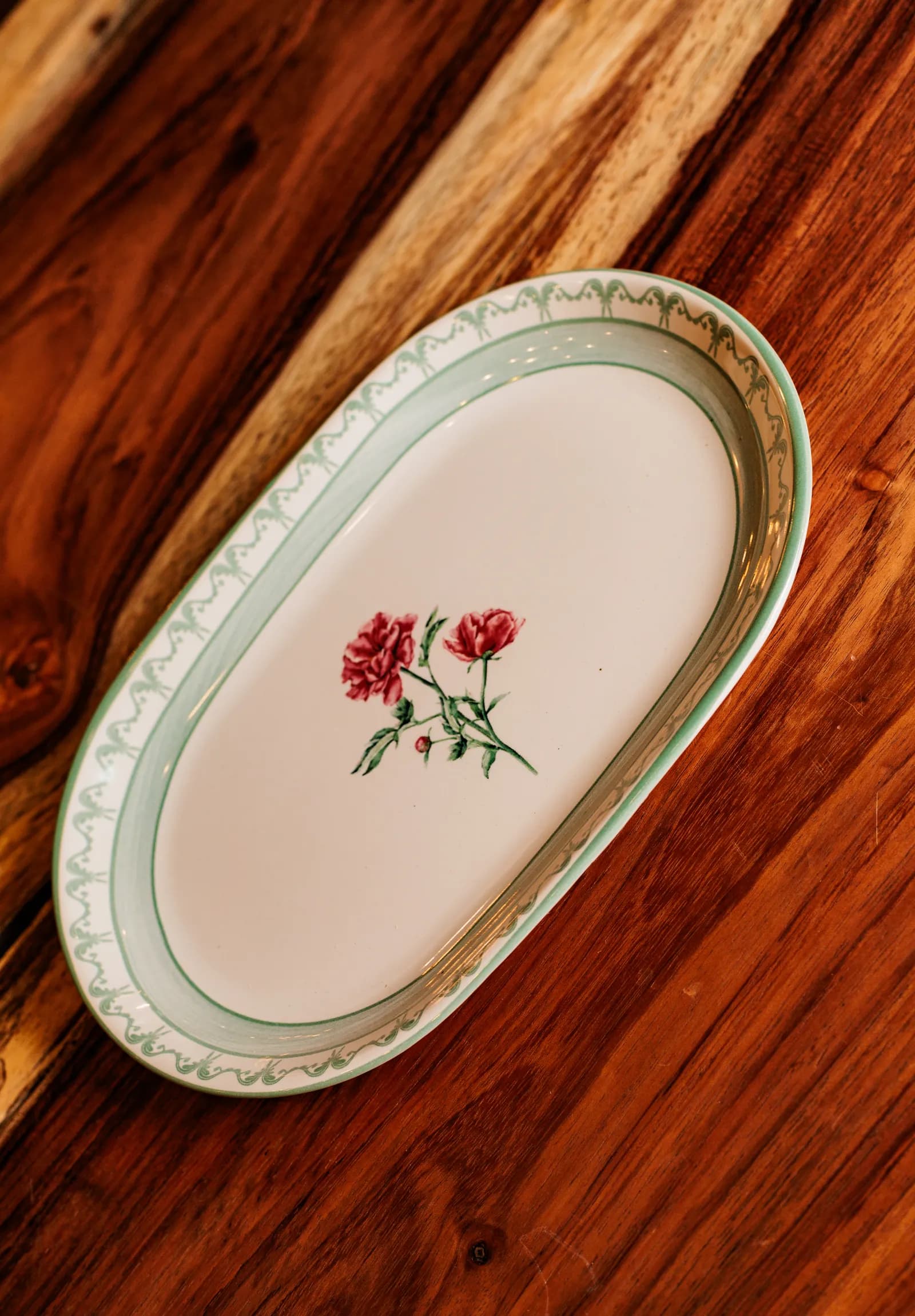 UNIDADE TRAVESSA OVAL CERAMICA ESTAMPA UNICA - ROSA