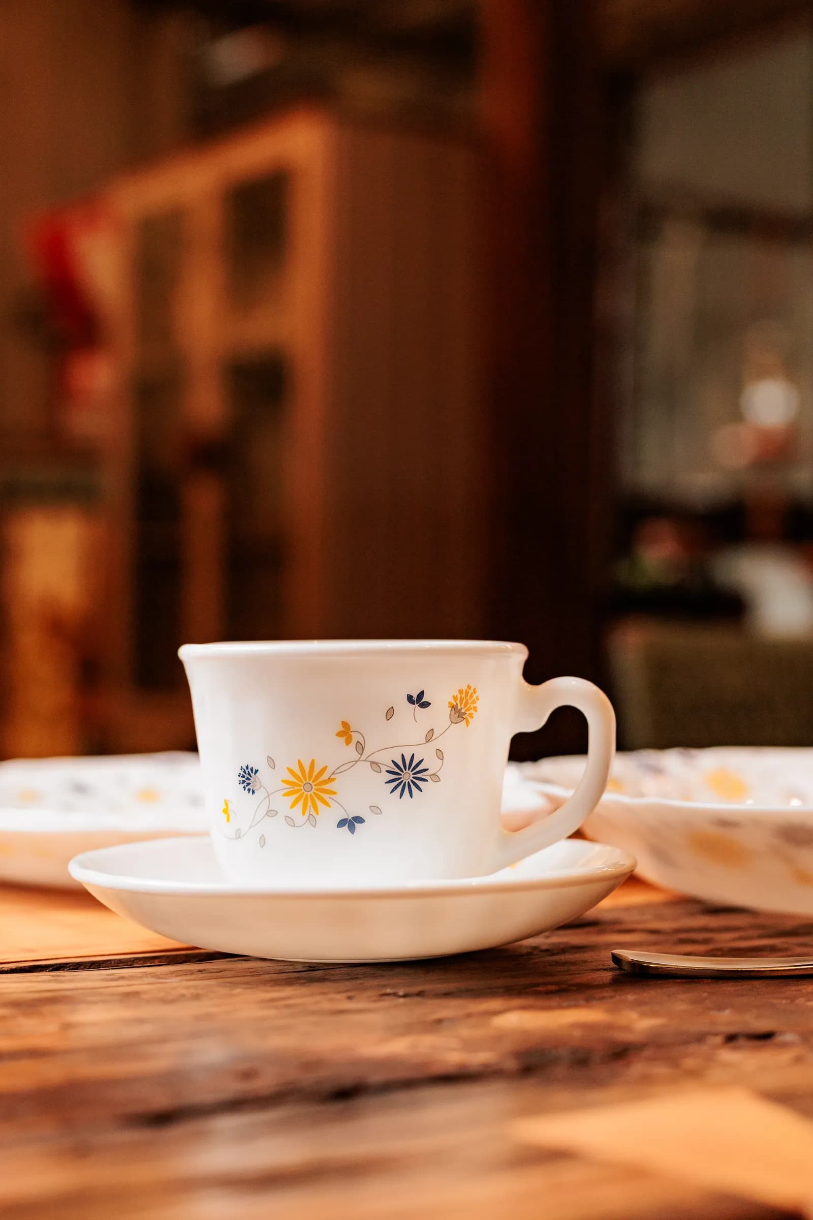 APARELHO DE JANTAR 20 PEÇAS BLOMING DAISY — imagem 3 de 7